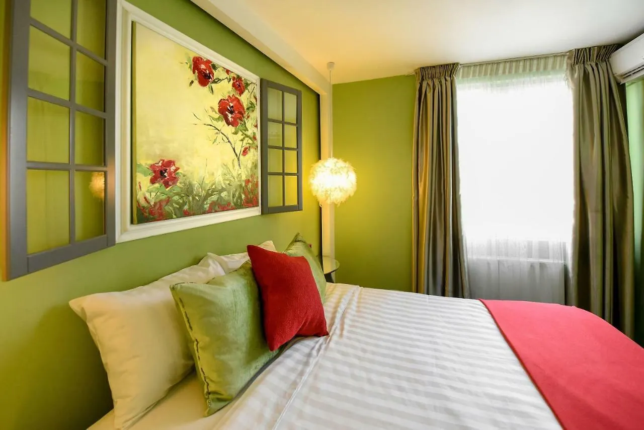 New - Luxurious Old Town Apartment - Homey Residence Bucarest 0*,  Romania